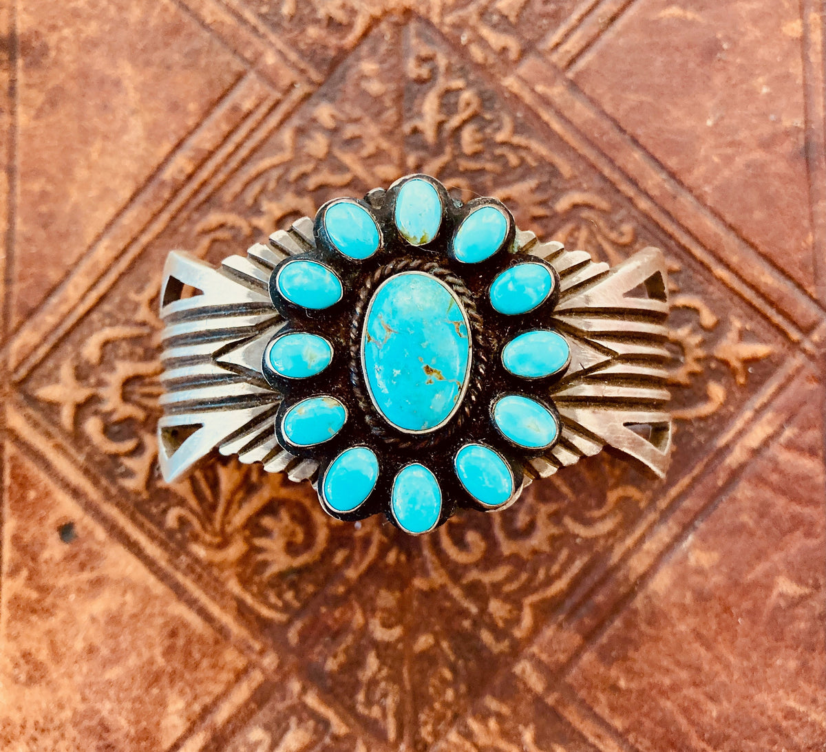 Vintage Old Pawn Sterling Silver Kingman Turquoise Cluster Cuff Bracelet
